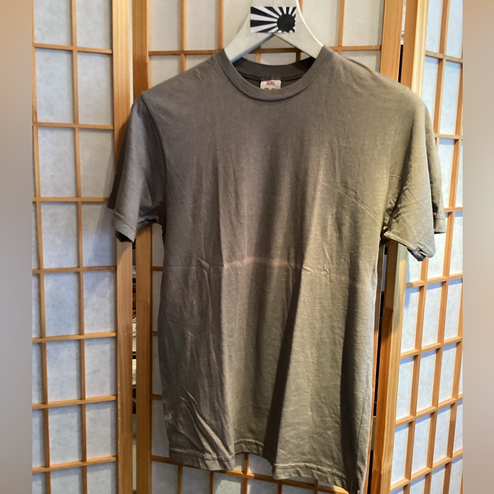 Vintage UO BDG Gray Short Sleeve Crew Neck Tee Men's Size Medium